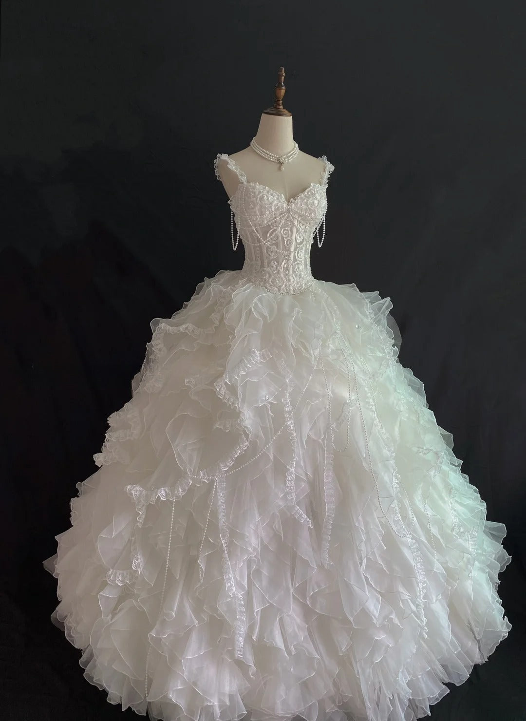 Aesthetic Ball Gown Sweetheart White Tulle Long With Tiered Layers Lace Long Quince Dress inspo Quinceanera Dresses Formal 16th Birthday Outfits RB7917