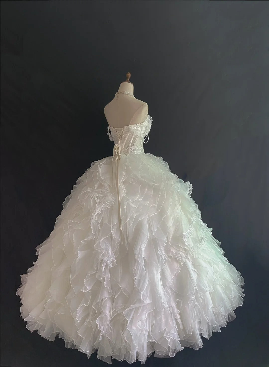 Aesthetic Ball Gown Sweetheart White Tulle Long With Tiered Layers Lace Long Quince Dress inspo Quinceanera Dresses Formal 16th Birthday Outfits RB7917