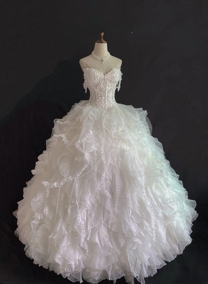 Aesthetic Ball Gown Sweetheart White Tulle Long With Tiered Layers Lace Long Quince Dress inspo Quinceanera Dresses Formal 16th Birthday Outfits RB7917