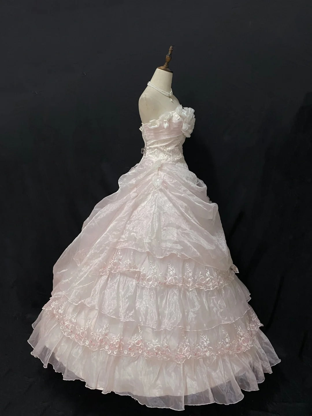 Princesses Ball Gown Strapless Pink Organza Long With Tiered Layers Flowers Quince Dress inspo Quinceanera Dresses Formal 16th Birthday Outfit RB7919