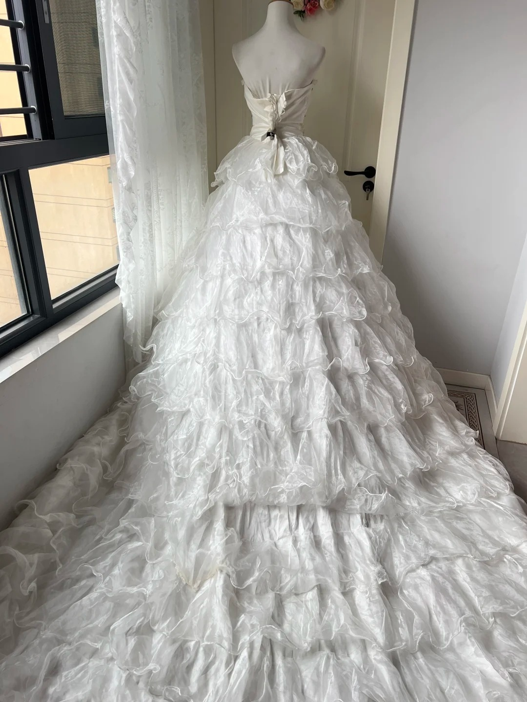 Sweet 16 Dress Ideas Ball Gown Strapless White With Tiered Layers Train Ball Gown Sweet Sixteen 16th Birthday Dresses RC0780