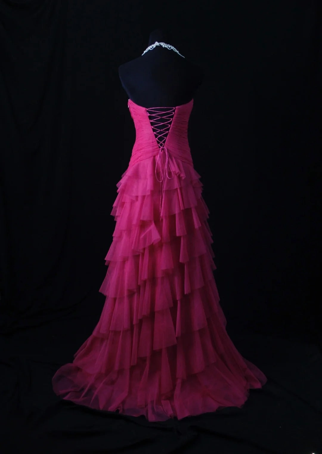 Vintage A-Linien-Abendkleid aus pinkfarbenem Tüll im Stil der 1950er Jahre mit Rüschenoberteil und herzförmigem Ausschnitt – Inspiration für ein Outfit zum 18. Geburtstag (Abendkleid AS465)