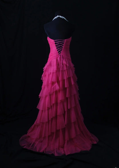 Vintage A-Linien-Abendkleid aus pinkfarbenem Tüll im Stil der 1950er Jahre mit Rüschenoberteil und herzförmigem Ausschnitt – Inspiration für ein Outfit zum 18. Geburtstag (Abendkleid AS465)