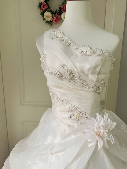 Ideen für Sweet 16 Kleider Ballkleid One-Shoulder Weiß mit gestuftem Spitzen-Ballkleid Sweet Sixteen Kleid zum 16. Geburtstag RC0781