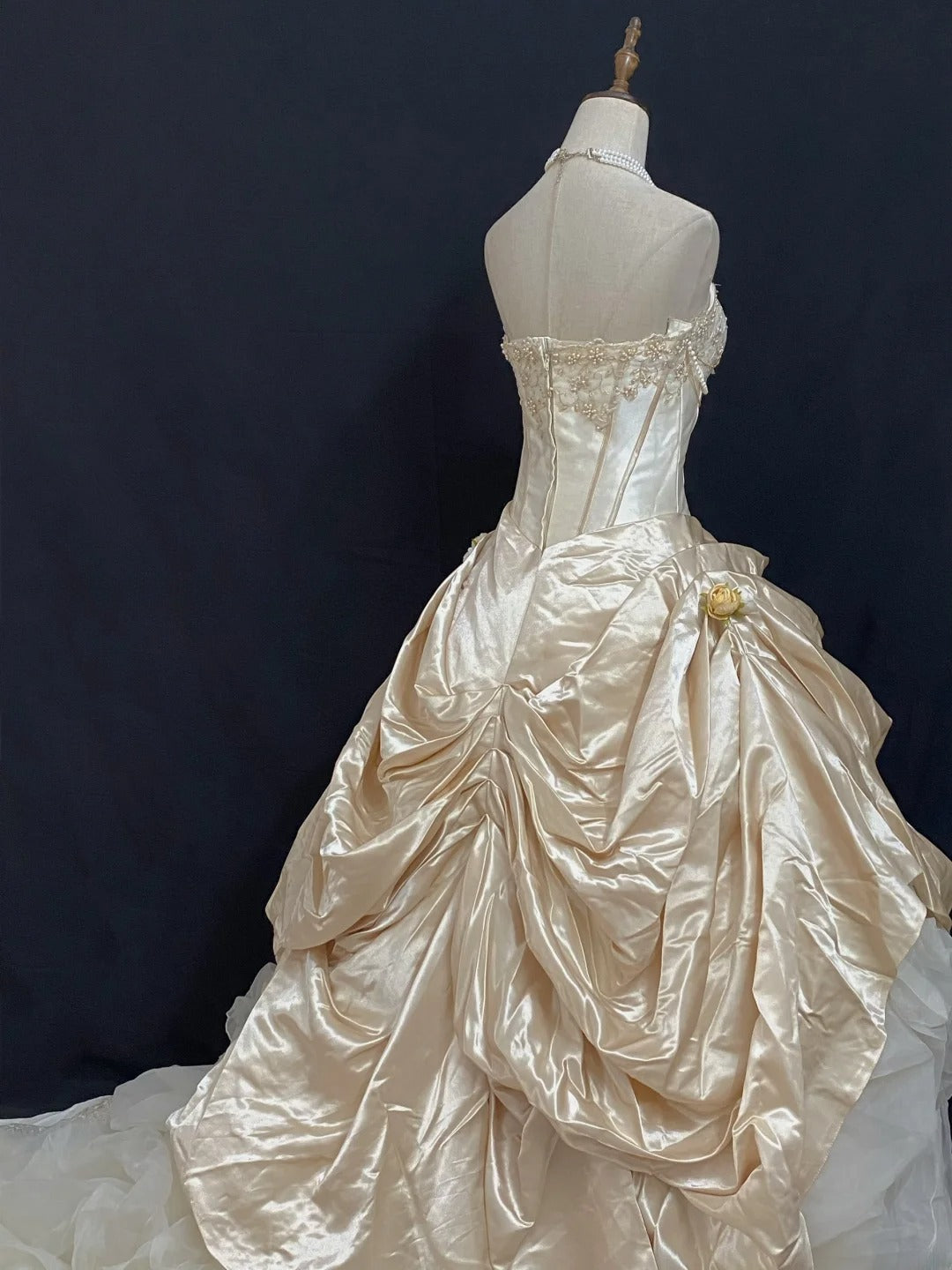 Princesses Ball Gown Strapless Gold Lace Long With Tiered Layers Quince Dress inspo Quinceanera Dresses Formal 16th Birthday Outfit RB7928