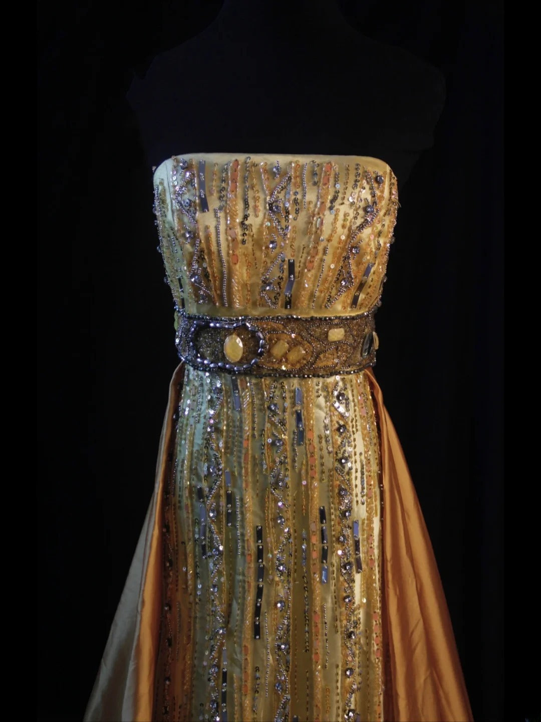 Retro-80er-Jahre-A-Linien-Kleid aus gelbem Tüll mit Perlenstickerei, trägerlos, langes Ballkleid, Inspiration für den 22. Geburtstag, formelles Kleid AS472