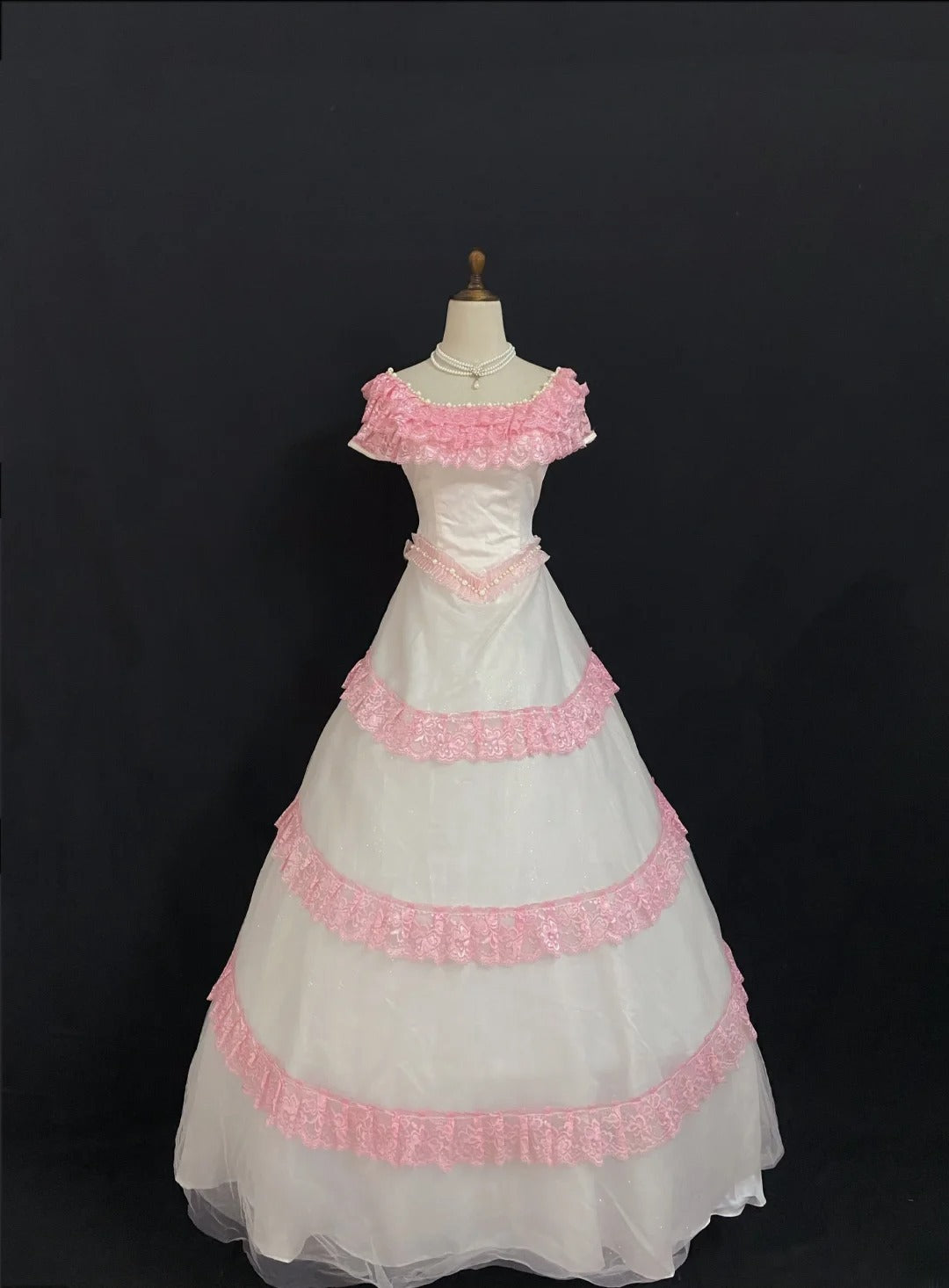 Princesses Fairytale Ball Gown Square Neck Pink With Tiered Layers Lace Quince Dress Quinceanera Dresses Formal 16th Birthday Outfit RB7935