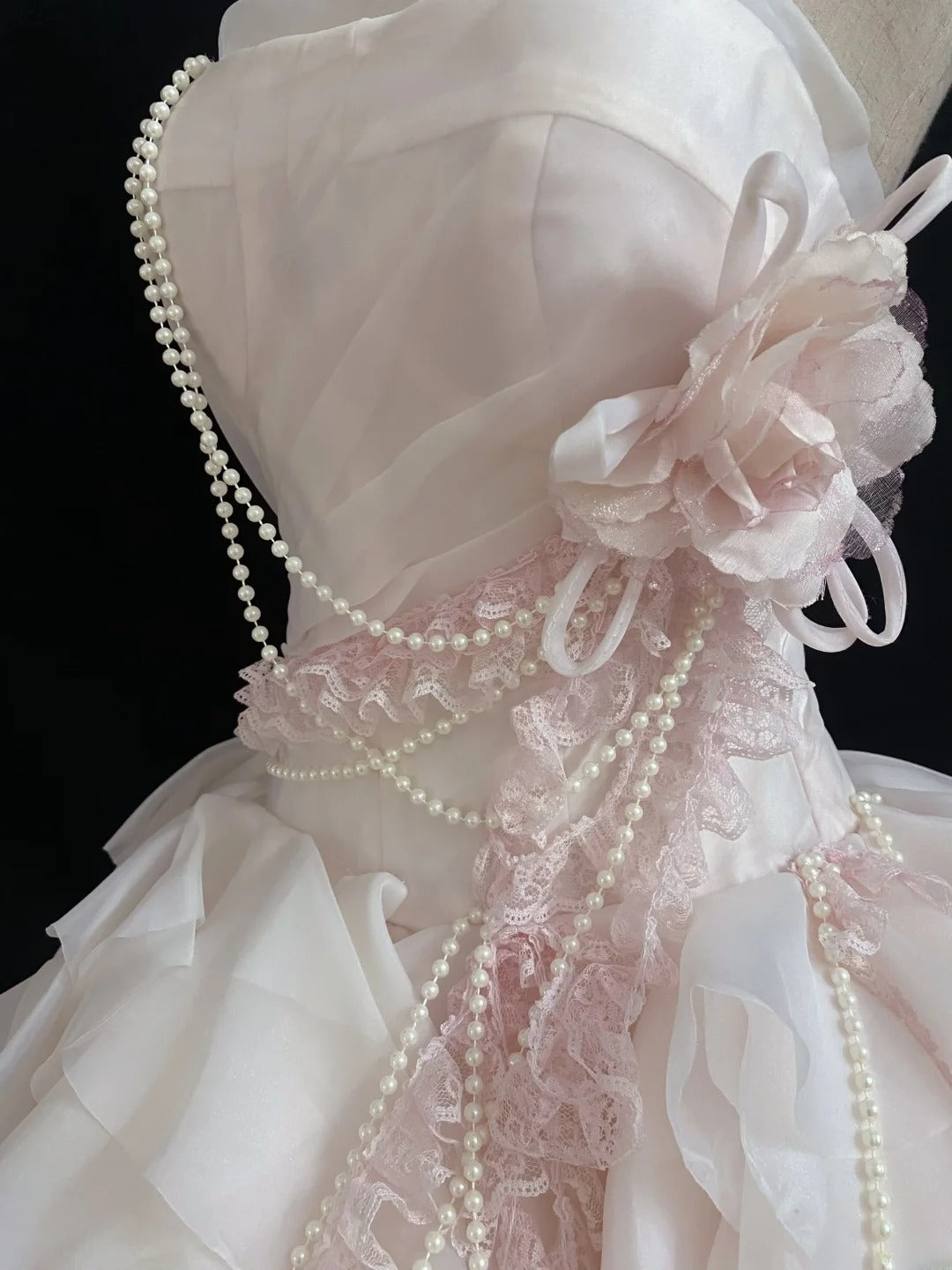 Princesses Fairytale Ball Gown Strapless Light Pink Long With Tiered Layers Long Quince Dress Quinceanera Dresses Formal Birthday Outfits RB7941