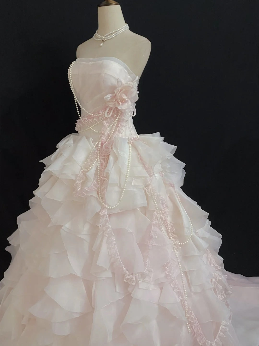 Princesses Fairytale Ball Gown Strapless Light Pink Long With Tiered Layers Long Quince Dress Quinceanera Dresses Formal Birthday Outfits RB7941