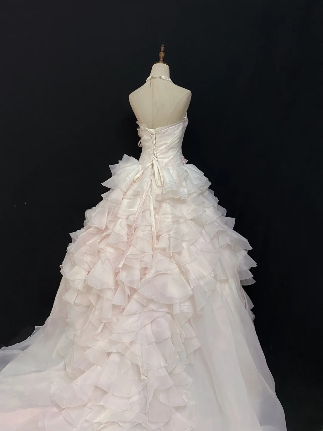 Princesses Fairytale Ball Gown Strapless Light Pink Long With Tiered Layers Long Quince Dress Quinceanera Dresses Formal Birthday Outfits RB7941