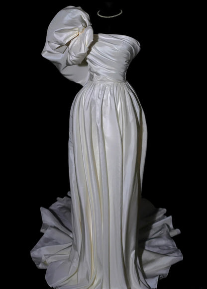 Modest Long Wedding Dresses A Line One Shoulder Satin Style For Bride With Pleated Bodice Train Bridal Dresses AS488
