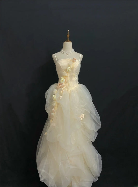 Princesses Fairytale Ball Gown Spaghetti Straps Yellow Long With Flowers Long Quince Dress Quinceanera Dresses Formal Birthday Outfits RB7949