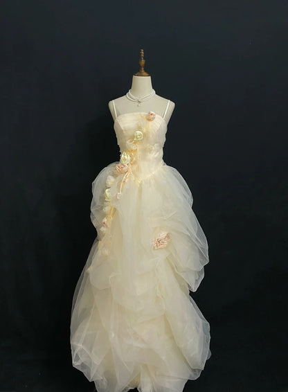 Princesses Fairytale Ball Gown Spaghetti Straps Yellow Long With Flowers Long Quince Dress Quinceanera Dresses Formal Birthday Outfits RB7949