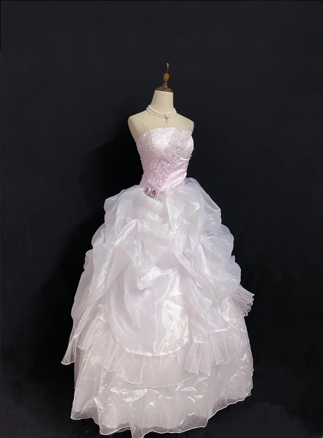 Princesses Fairytale Ball Gown Strapless Lilac With Flowers Tiered Quince Dress Quinceanera Dresses Formal 16th Birthday Outfit RB7950