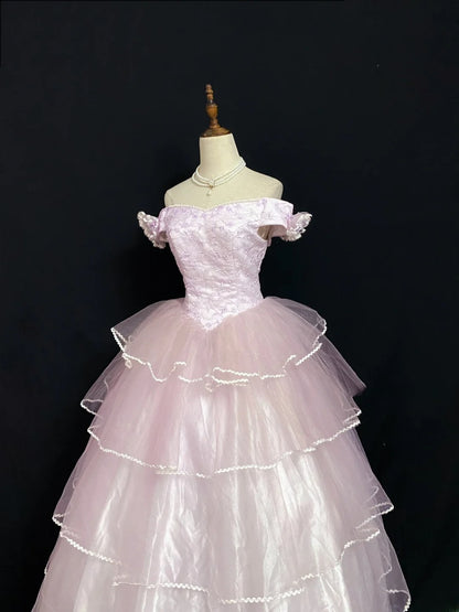 Princesses Fairytale Ball Gown Off The Shoulder Lilac With Tiered Lace Quince Dress Quinceanera Dresses Formal 16th Birthday Outfit RB7953