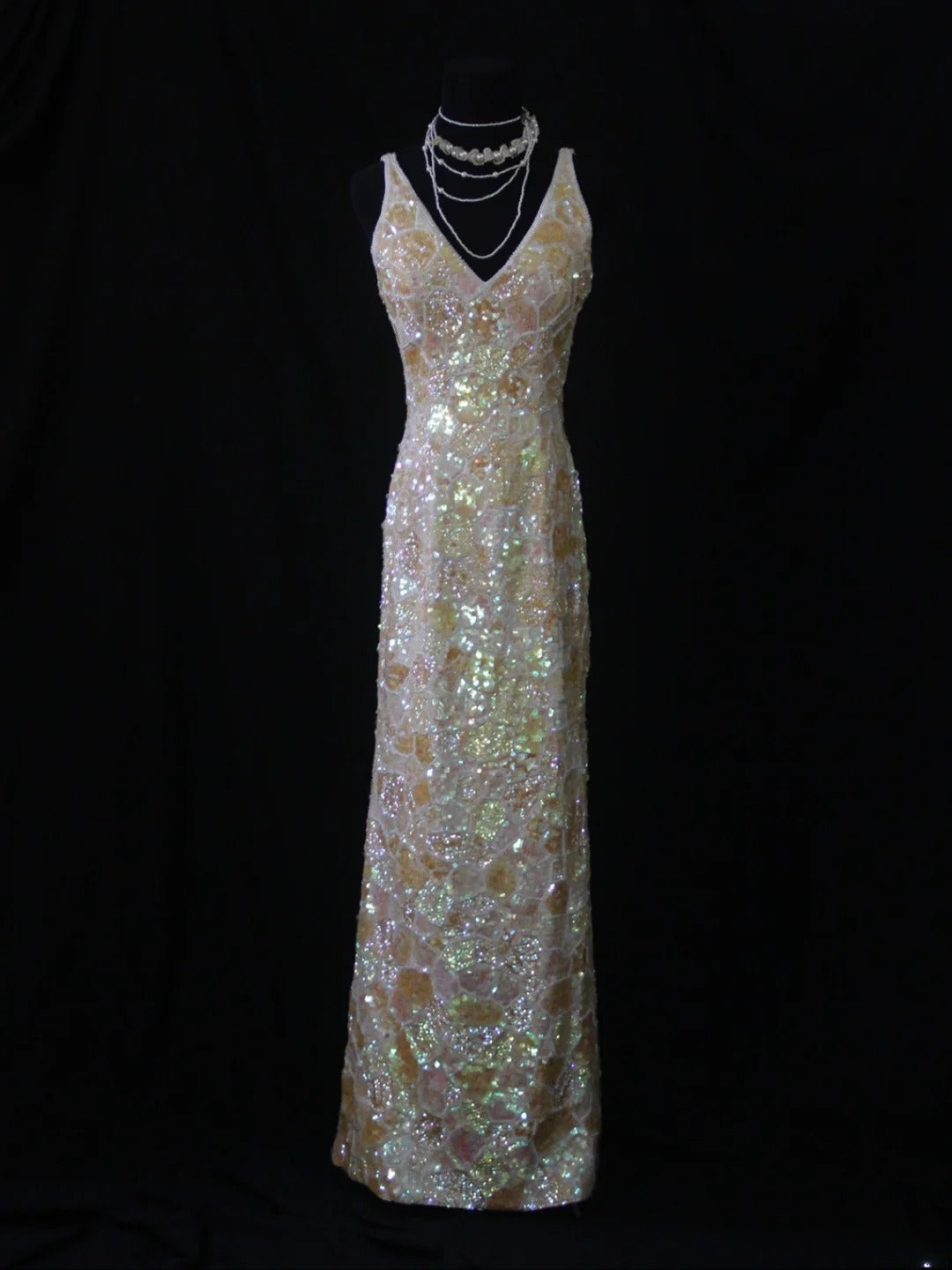 Retro-Etui-Kleid im 80er-Jahre-Stil mit V-Ausschnitt, Pailletten, lang und schmal geschnitten – Inspiration für das Outfit zum 22. Geburtstag – formelles Kleid AS495