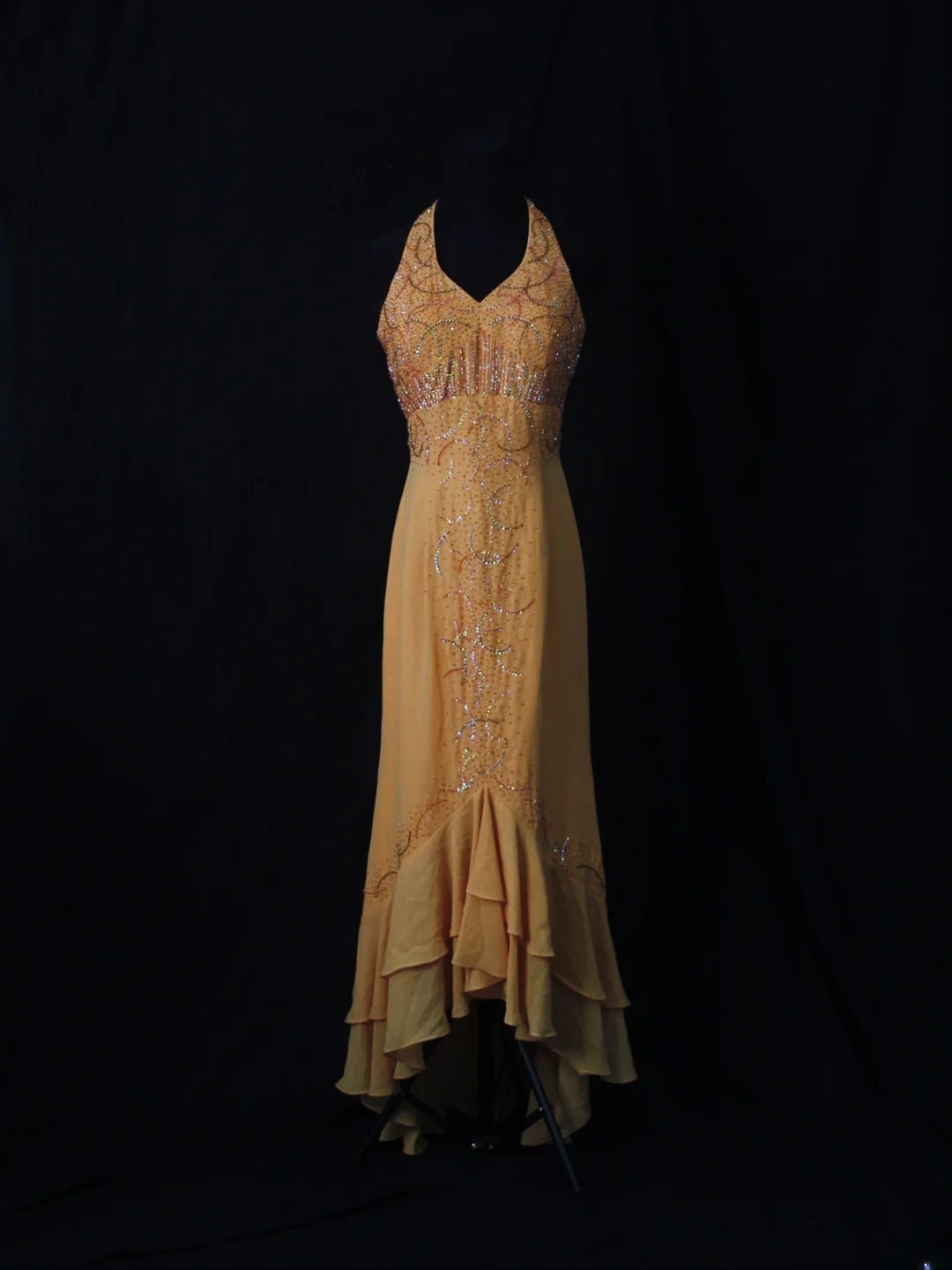 Robe de bal rétro années 80, dos nu asymétrique, en mousseline orange avec perles argentées - Inspiration pour une tenue de 22e anniversaire - Robe de soirée AS498