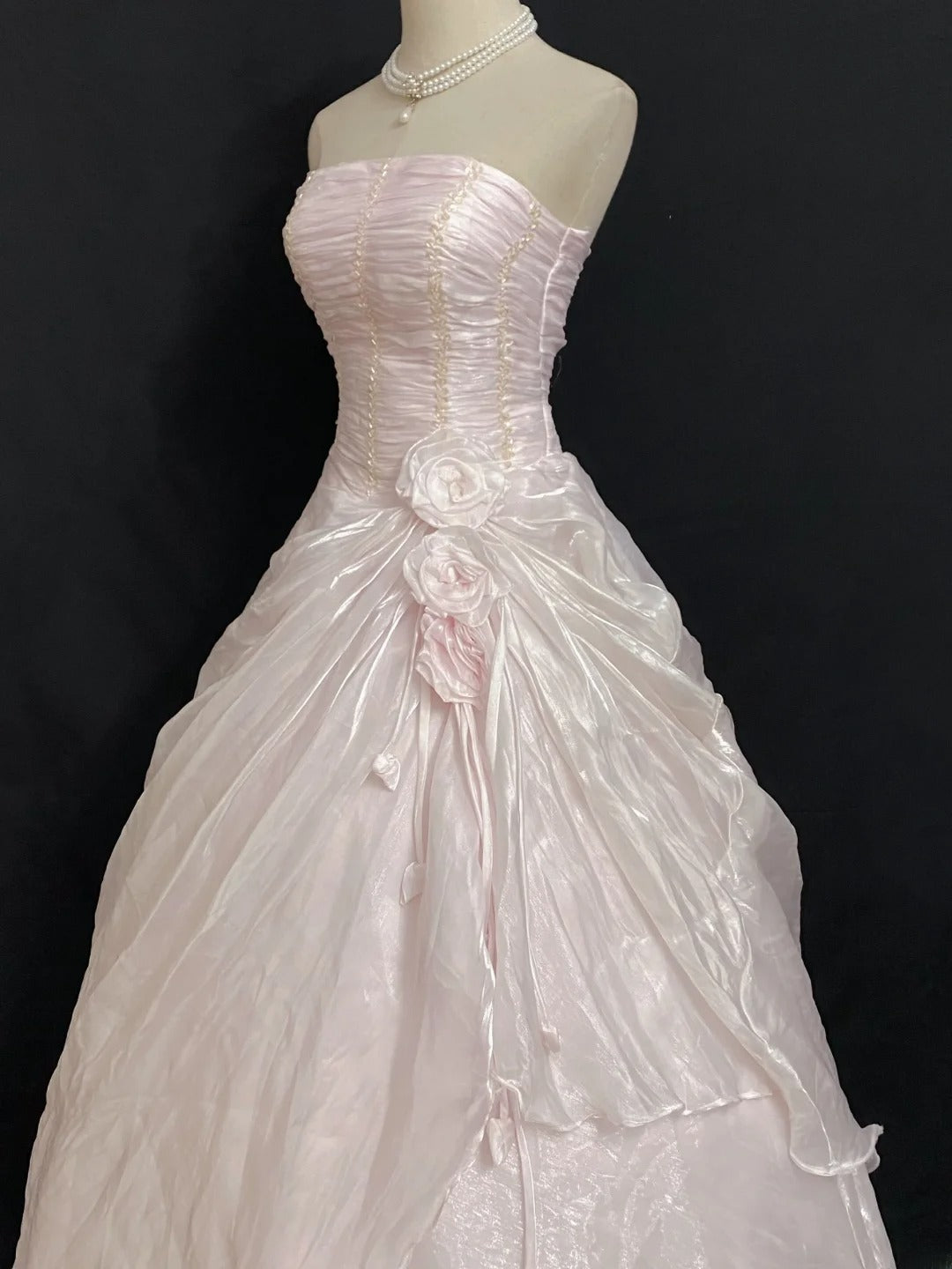 Princesses Fairytale Ball Gown Strapless Light Pink With Flowers Ruffled Quince Dress Quinceanera Dresses Formal 16th Birthday Outfit RB7957