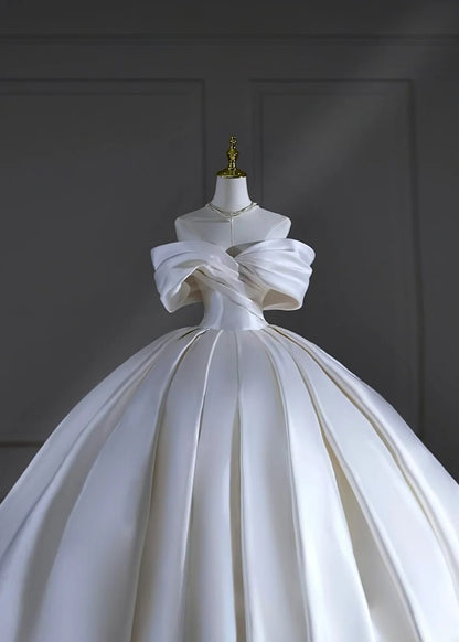 Prinzessinnen-Brautkleid, langes Ballkleid, schulterfrei, plissiert, Satin, mit Ärmeln und Schleppe, weißes Brautkleid AS506