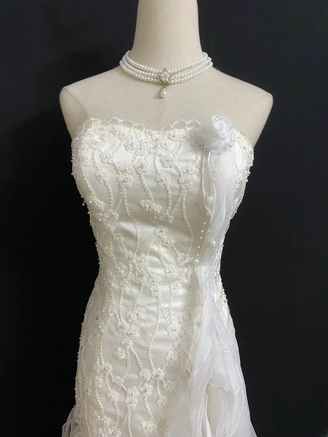Vintage 80s Sheath Strapless Sleeveless White Tulle With Layers Brides Gown Bridal Dress Wedding Dresses RB8019