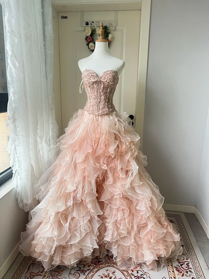 Sweet 16 Quinceanera Kleid Ballkleid Herzausschnitt Pink mit gestuften Lagen Geburtstagsparty Kleid RC0824