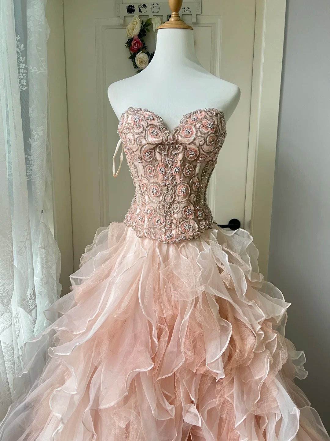 Sweet 16 Quinceanera Kleid Ballkleid Herzausschnitt Pink mit gestuften Lagen Geburtstagsparty Kleid RC0824