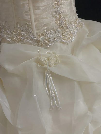 Princesses Fairytale Ball Gown Strapless Yellow Tulle With Tiered Layers Quince Dress Quinceanera Dresses 17th Birthday Outfit RB7994