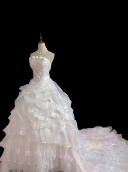 Princesses Fairytale Ball Gown Strapless Light Pink Organza With Tiered Layers 3D Flowers Quince Dress Quinceanera Dresses 19th Birthday Outfit RB7997