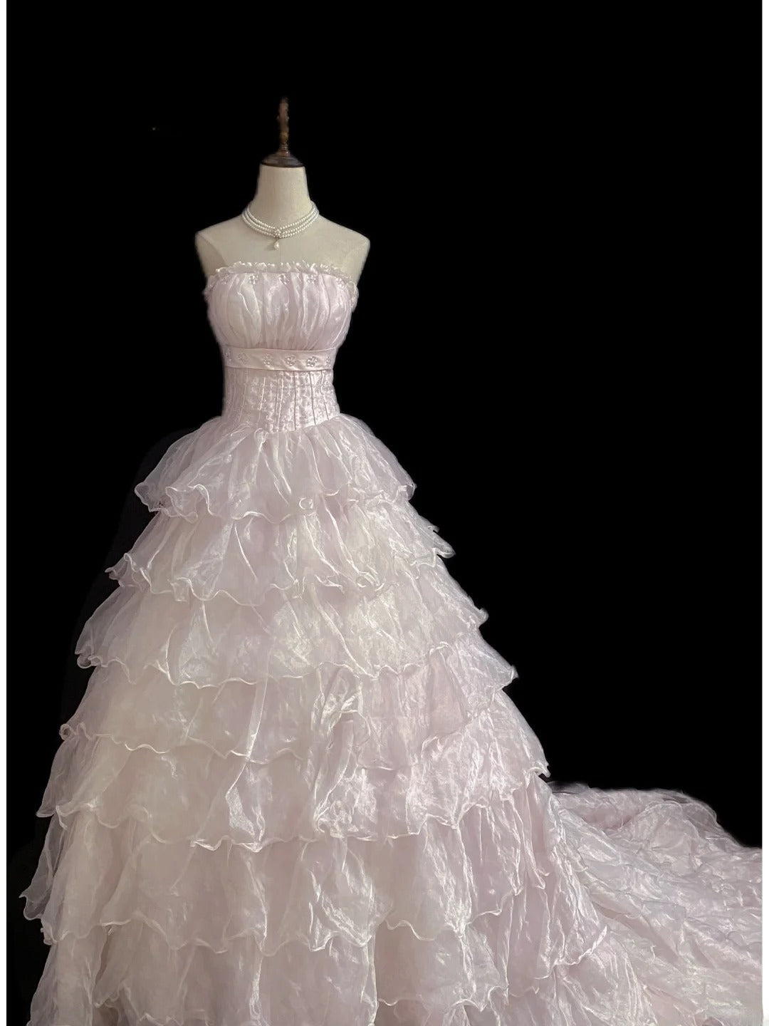Princesses Fairytale Ball Gown Strapless Light Pink Organza With Tiered Layers Quince Dress Quinceanera Dresses 19th Birthday Outfit RB7998