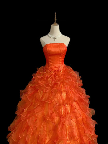 Princesses Fairytale Ball Gown Strapless Tulle With Tiered Layers Quince Dress Quinceanera Dresses 19th Birthday Outfit RB8000