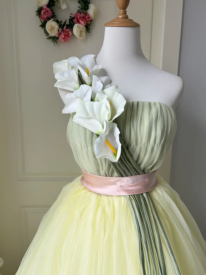 Fairytale Sweet 16 Dress Princess Ball Gown One Shoulder Yellow Floral Tulle Floor‑Length Quinceanera Dresses RC0852