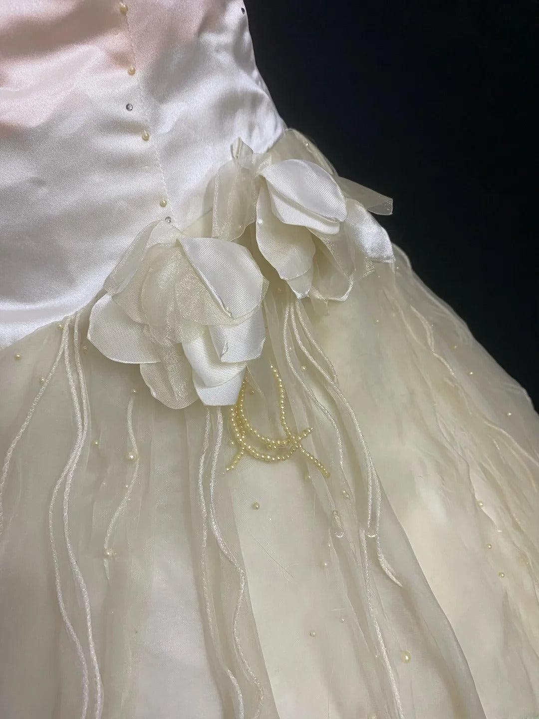 Princesses Fairytale Ball Gown Spaghetti Straps Gold Tulle Long With Flowers Quince Dress Quinceanera Dresses Formal Birthday Outfits RB8009
