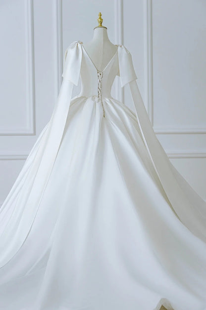 Prinzessinnen-Brautkleid, langes Ballkleid, V-Ausschnitt, ärmellos, plissiert, Satin, mit Schleppe, weißes Brautkleid AS554