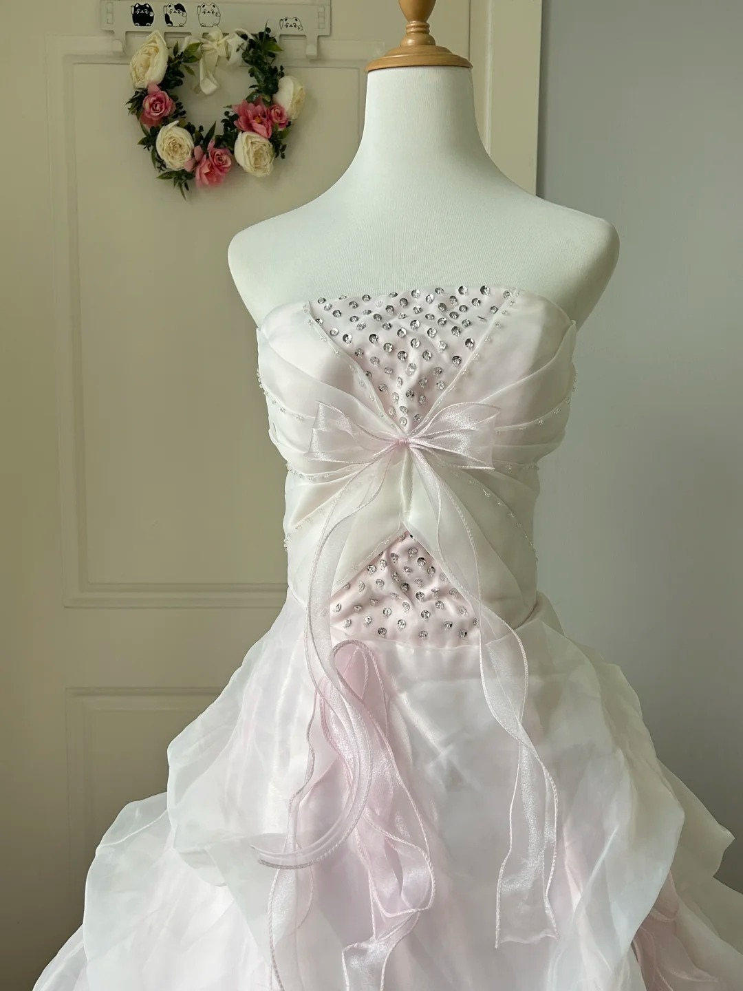 Sweet 16 Quinceanera Dress Ball Gown Strapless Light Pearl Pink With Beaded Tiered Birthday Party Gown RC0917