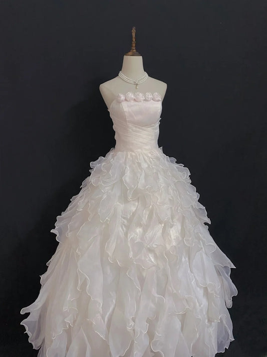Princesses Fairytale Ball Gown Strapless Light Pink With Tiered Layers Flowers Quince Dress Quinceanera Dresses Birthday Outfit RB8016