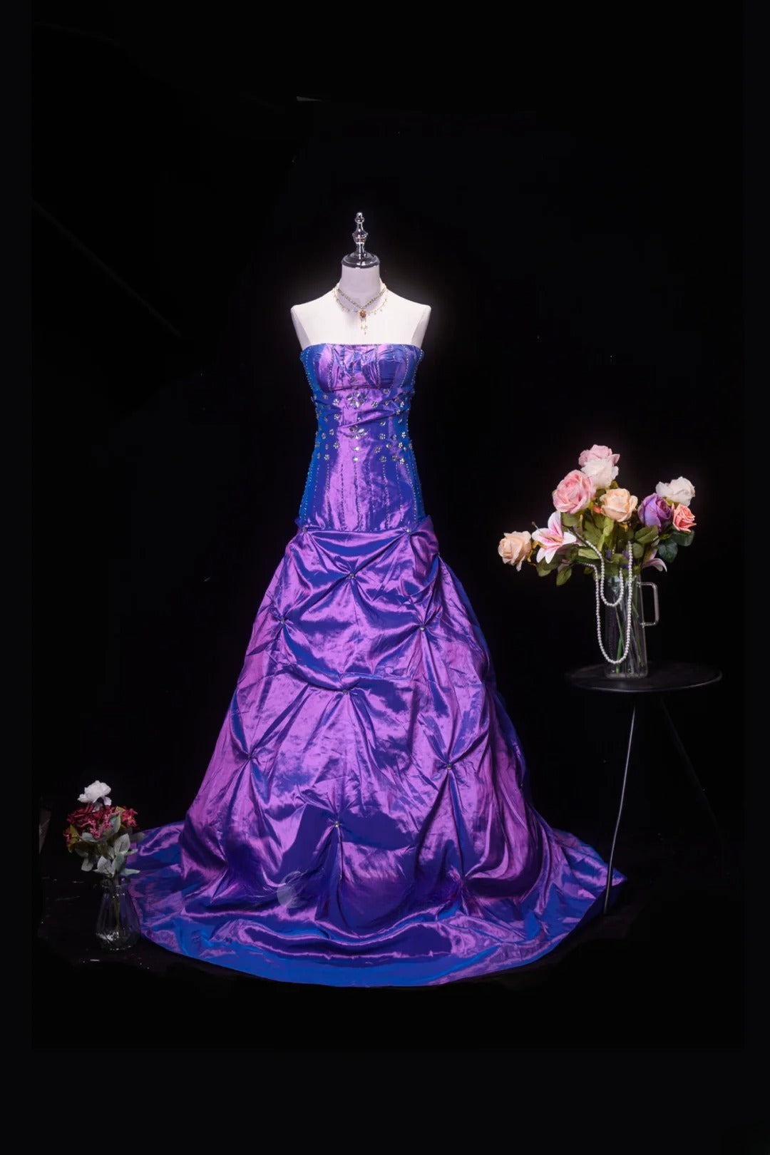 Pretty Ball Gown Strapless Grape Quinceanera Dresses With Lace For Sweet 15 Anos Celebration Birthday Formal Gown RB8776