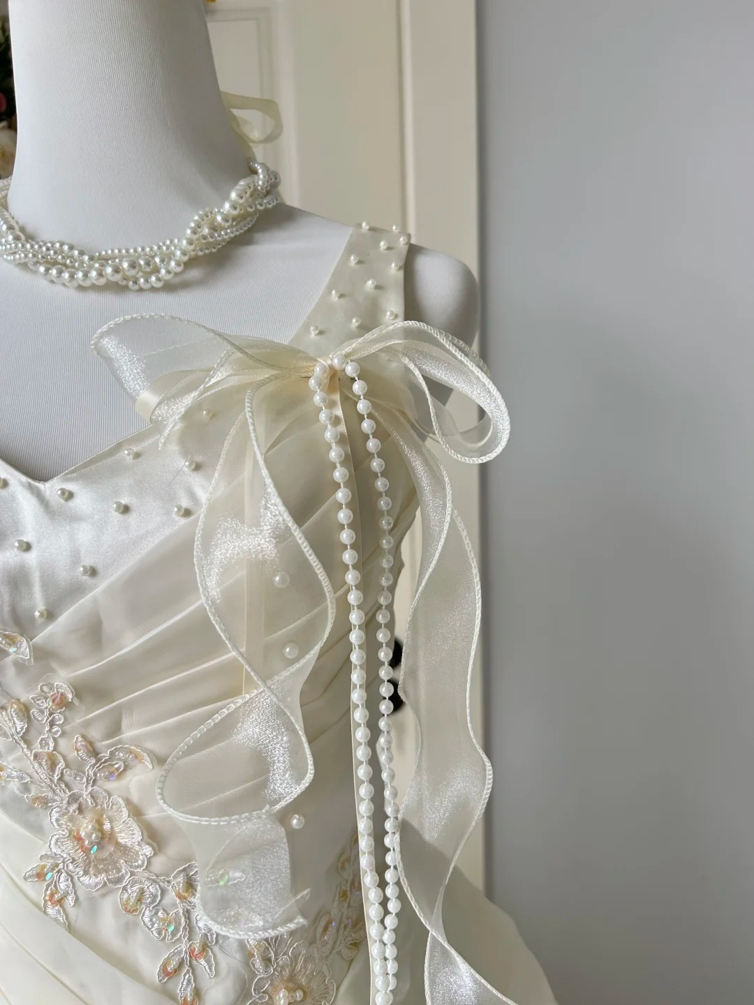 Sweet 16 Quinceanera Dress Ball Gown Sweetheart White With Tiered Layers 16th Birthday Party Gown RC0941