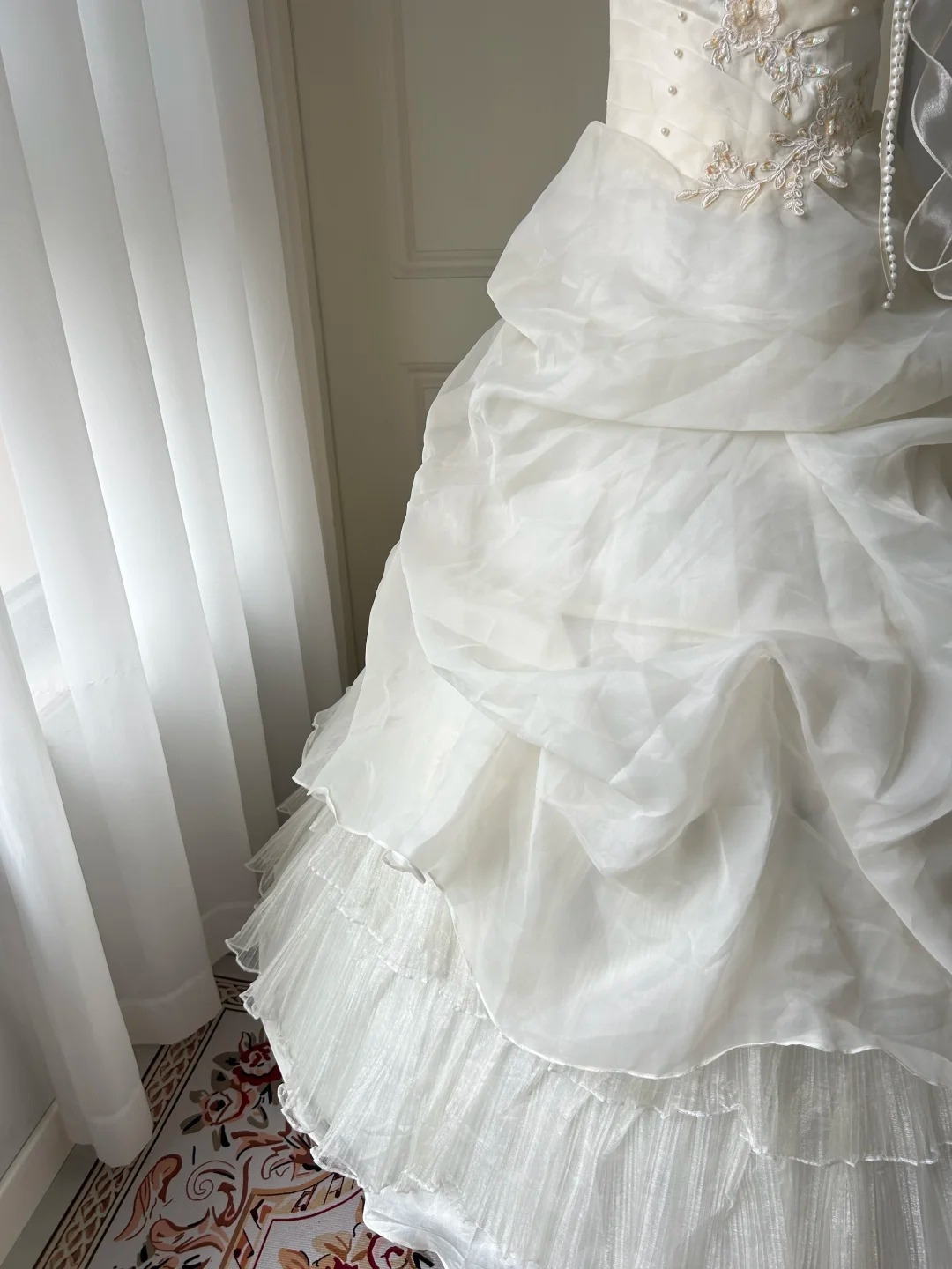 Sweet 16 Quinceanera Dress Ball Gown Sweetheart White With Tiered Layers 16th Birthday Party Gown RC0941