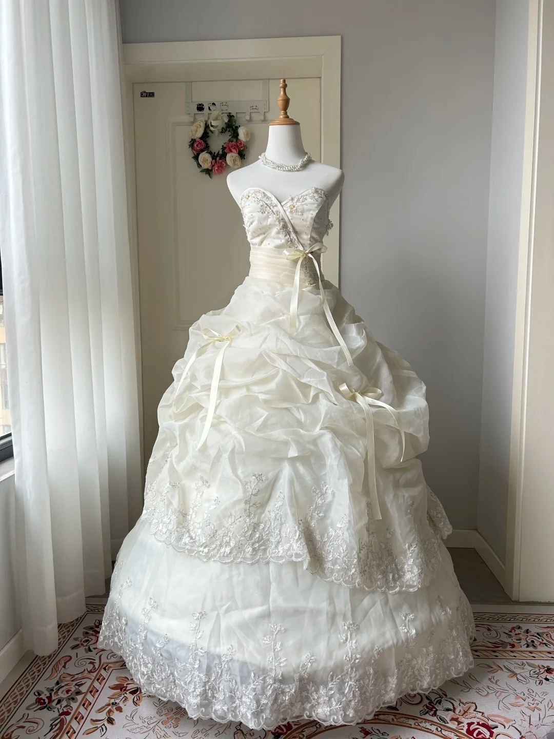 Sweet 16 Quinceanera Dress Ball Gown Sweetheart White With Tiered Layers 16th Birthday Party Outfits RC0943