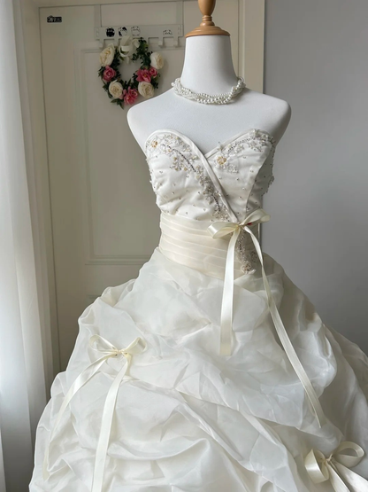 Sweet 16 Quinceanera Dress Ball Gown Sweetheart White With Tiered Layers 16th Birthday Party Outfits RC0943