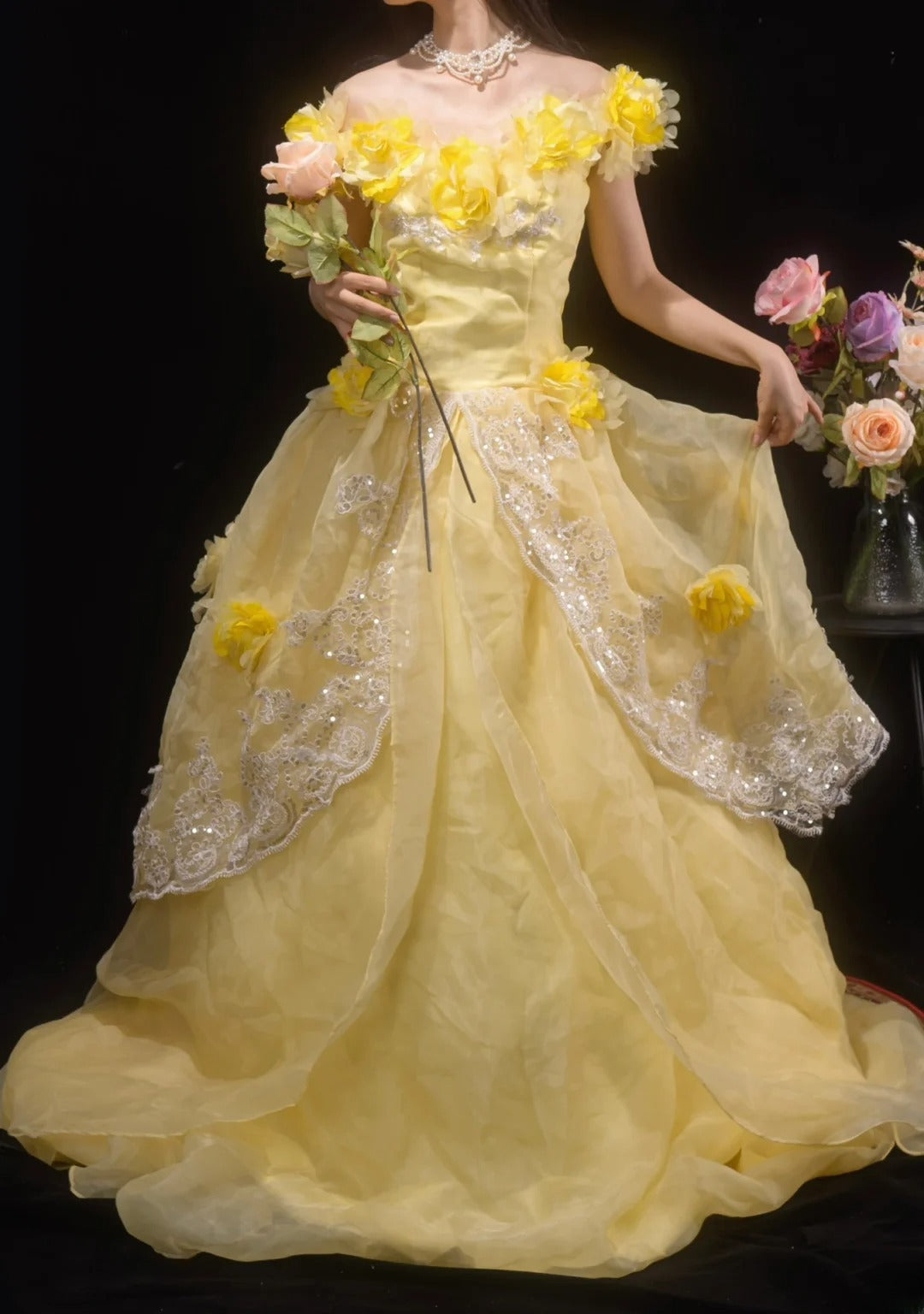 Pretty Ball Gown Yellow Quinceanera Dresses With Flowers For Sweet 15 Anos Celebration Birthday Formal Gown RB8781