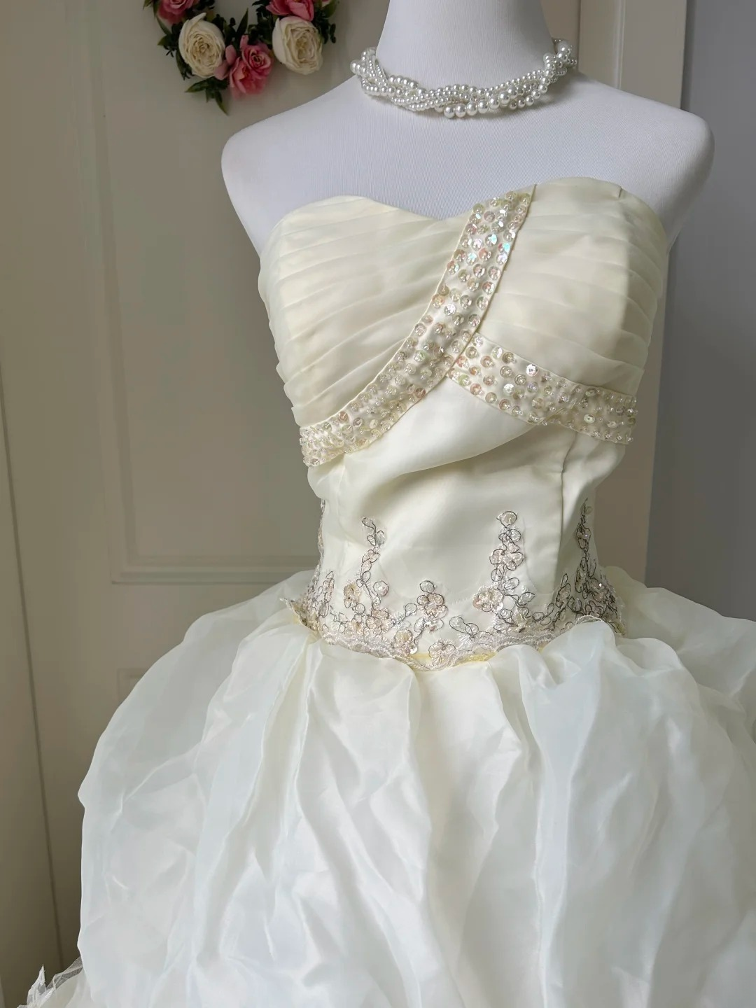 Wedding Dress Fairytale Ball Gown Sweetheart Light Daffodil With Lace Tiered Floor Length Bridal Gown RC0958