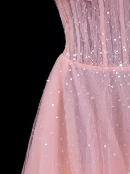 Elegantes, schulterfreies, langes, formelles Abendkleid aus rosa Tüll in A-Linie, perfekt für Dinnerpartys und festliche Anlässe (AS607)