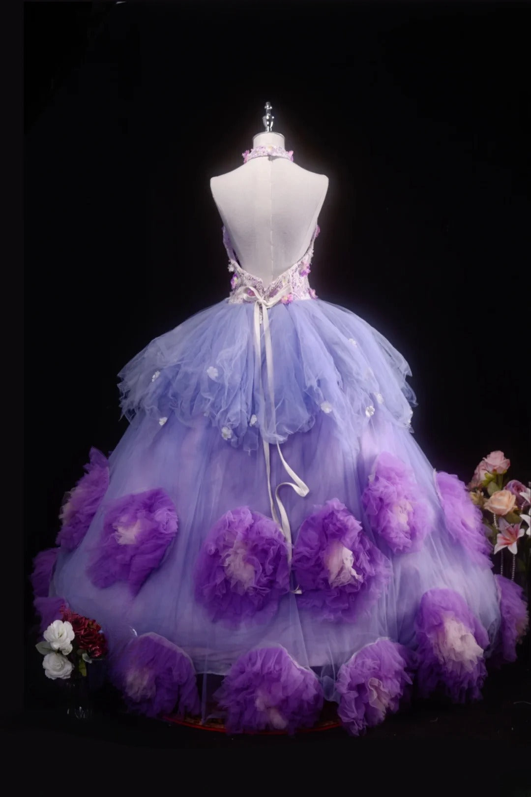 Charming Ball Gown High Neck Lilac Tulle Quinceanera Dresses With Tiered For Sweet 15 Anos Celebration Birthday Formal Gown RB8788