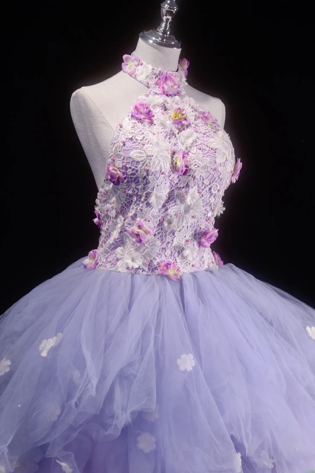 Charming Ball Gown High Neck Lilac Tulle Quinceanera Dresses With Tiered For Sweet 15 Anos Celebration Birthday Formal Gown RB8788