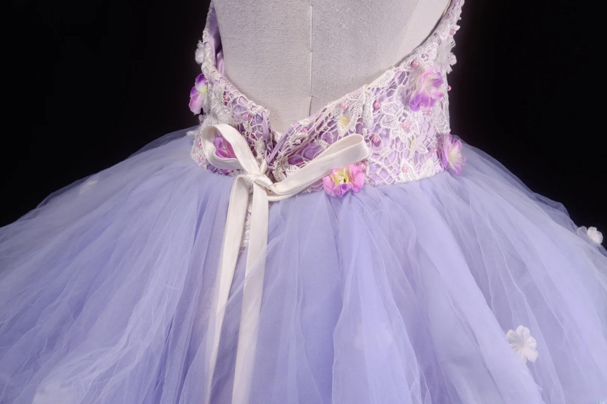 Charming Ball Gown High Neck Lilac Tulle Quinceanera Dresses With Tiered For Sweet 15 Anos Celebration Birthday Formal Gown RB8788