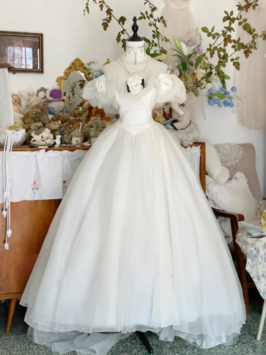 Vintage Wedding Dress White Ball Gown Off Shoulder With 3D Flowers Bridal Gown for Big Day RB9617