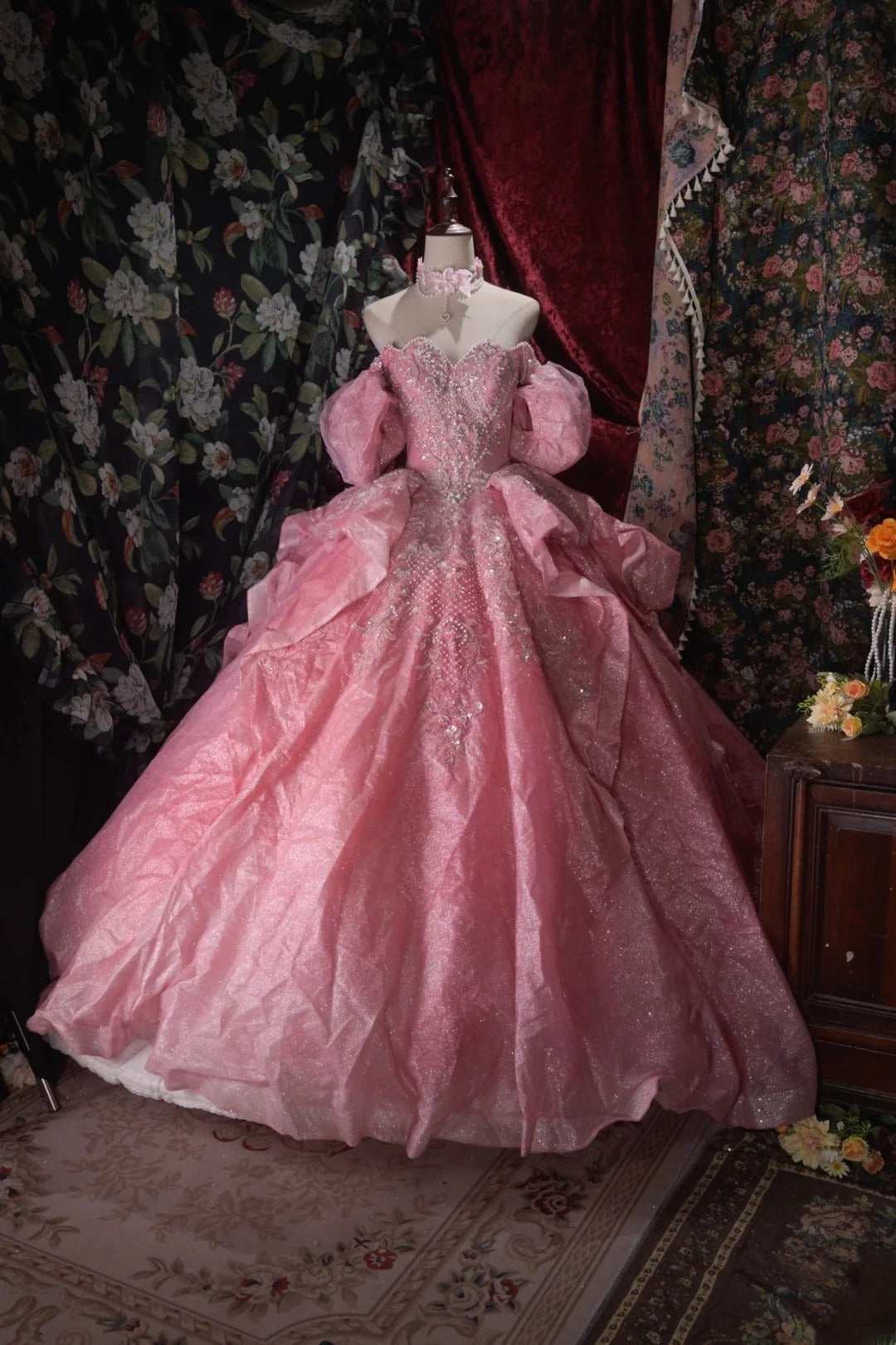 Charming Ball Gown Pink Sweetheart Quinceanera Dresses With Lace For Sweet 15 Anos Celebration Birthday Formal Gown RB8789