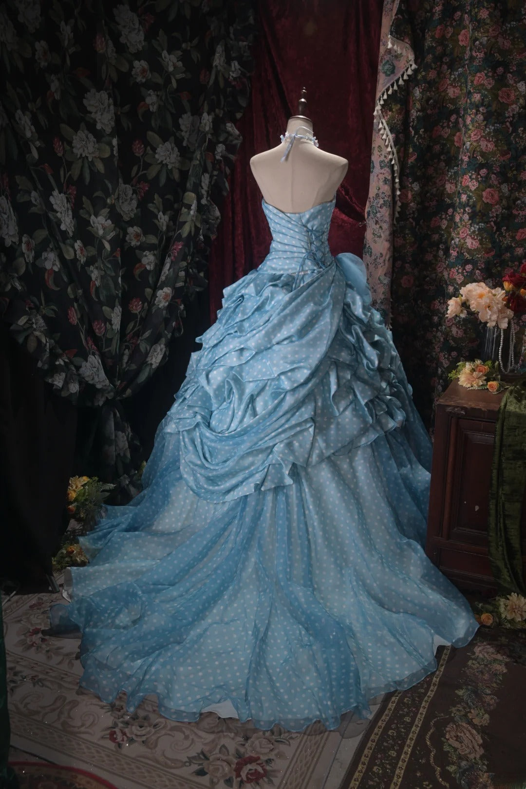 Pretty Ball Gown Strapless Blue Quinceanera Dresses With Tiered For Sweet 15 Anos Celebration Birthday Formal Gown RB8798