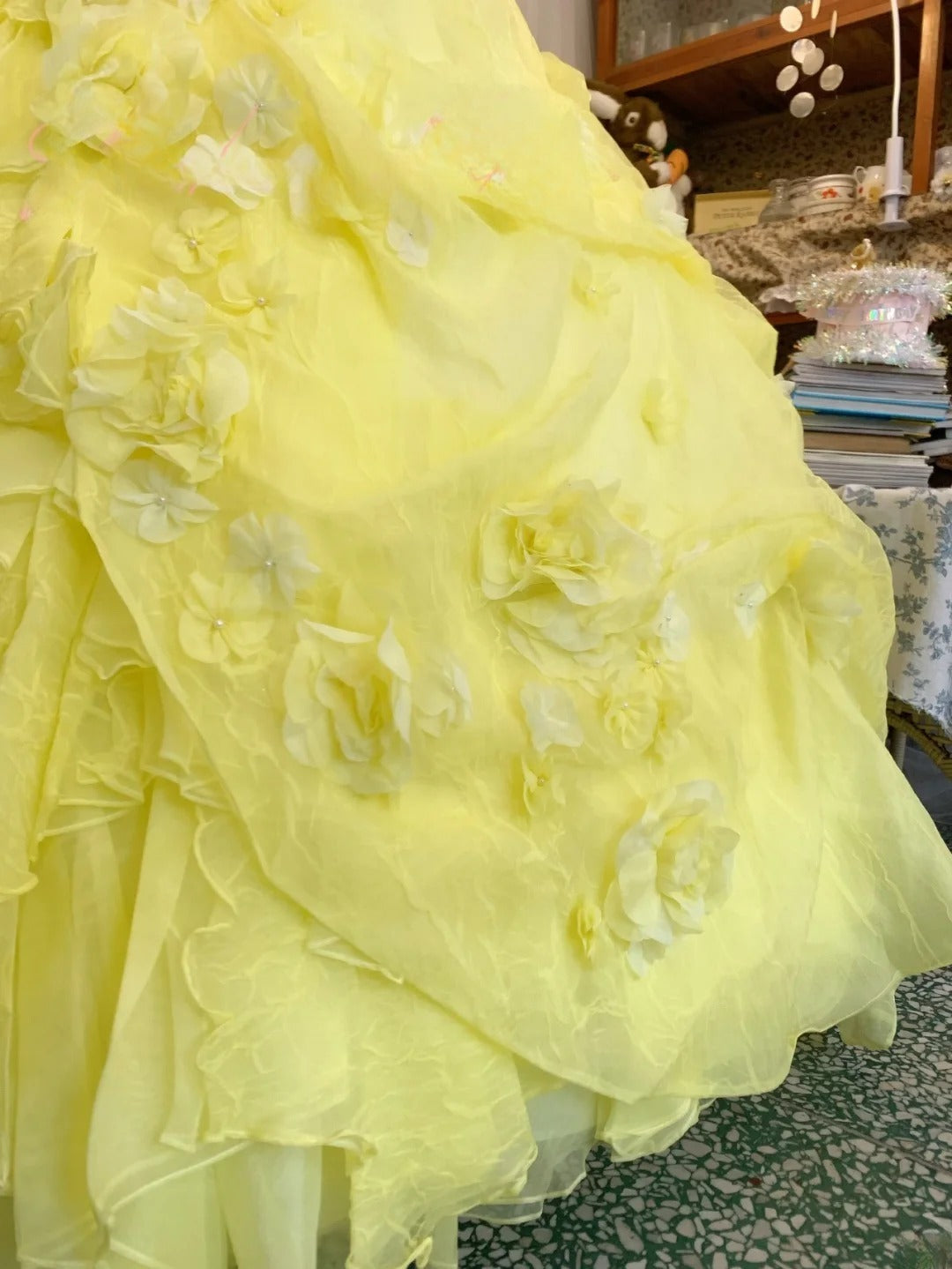 Sweet 16 Dress Ball Gown Strapless Yellow Tulle With Tiered Flowers Vestido De 15 Sweet Sixteen Dress RB9682
